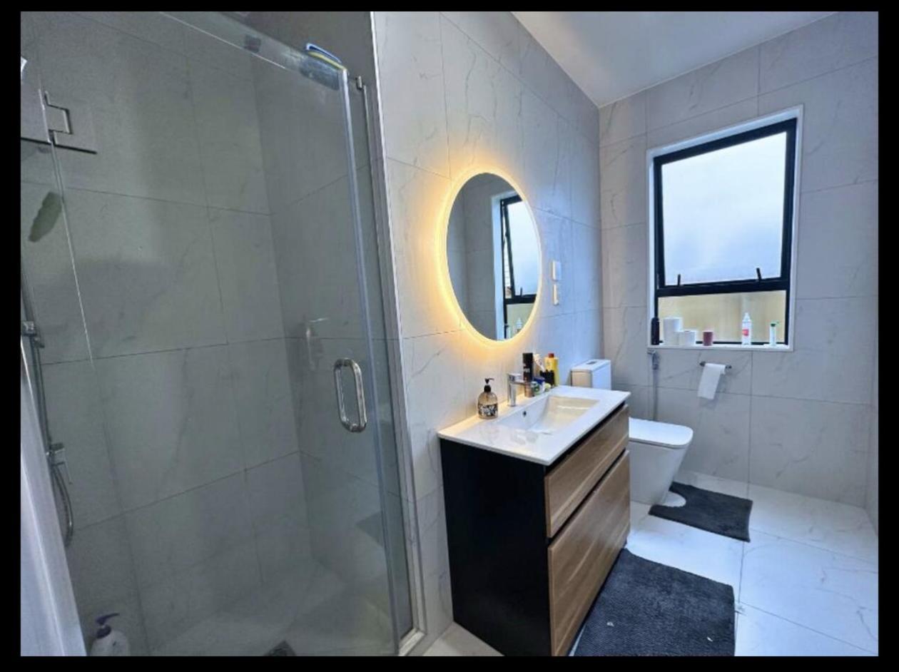Cozy In Papakura Homestay Auckland